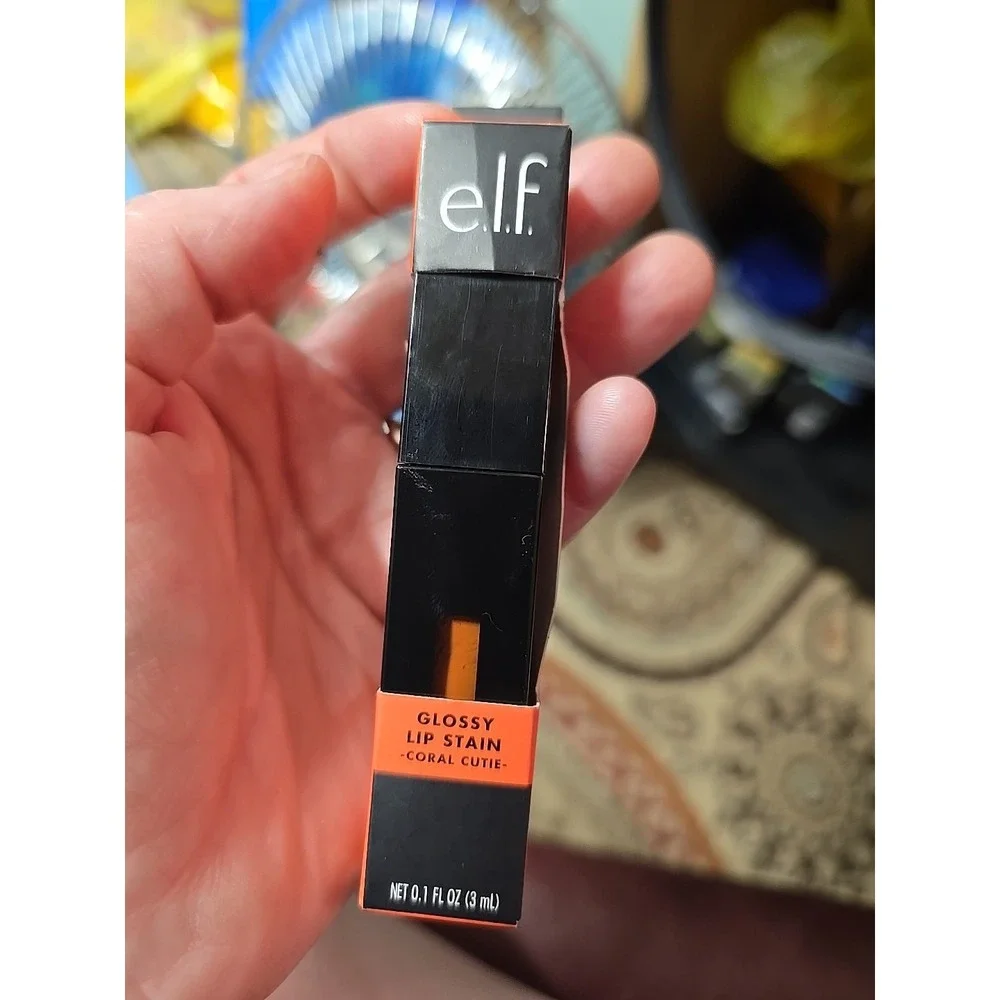 e.l.f Glossy Lip Stain In 81687 Coral Cutie 0.1 fl oz New In Box Has Slight Dam.